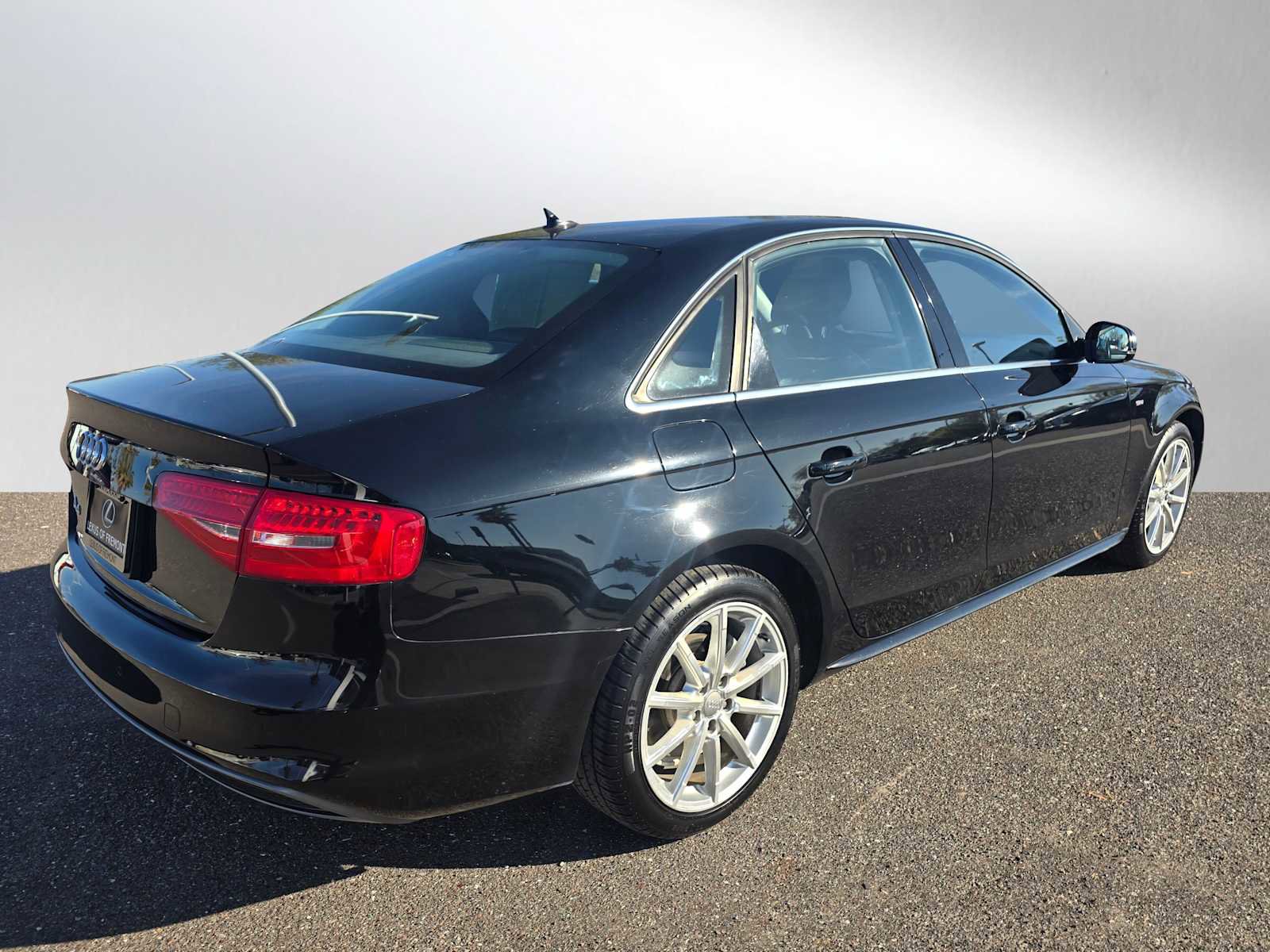 Used 2014 Audi A4 2.0T Premium Plus w/ Premium Plus Package image 3