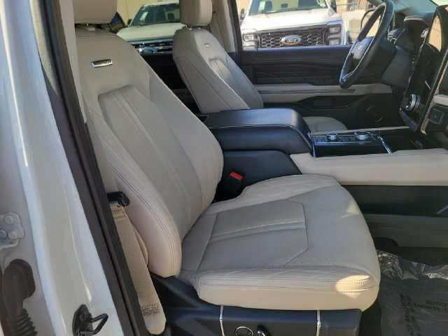 Certified 2023 Ford Expedition Platinum AWD/4WD image 19