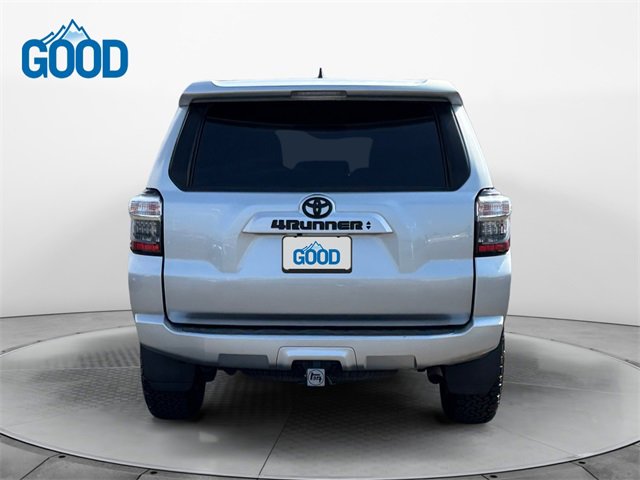 Used 2022 Toyota 4Runner SR5 Premium image 4