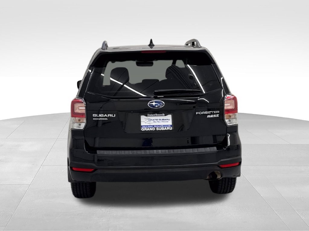 Used 2017 Subaru Forester 2.5i Premium w/ Protection Package #1 AWD/4WD image 5