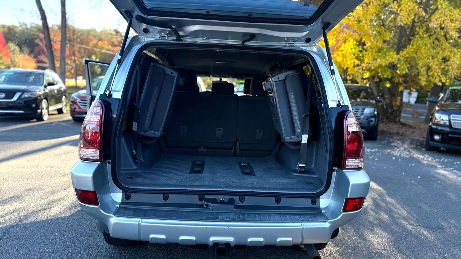 Used 2004 Toyota 4Runner Sport AWD/4WD image 11