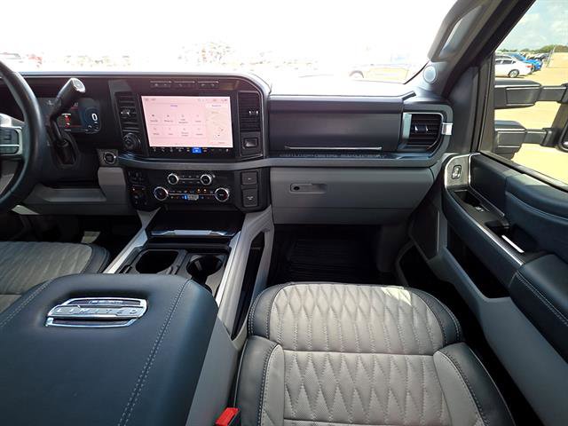 Used 2024 Ford F250 Limited w/ FX4 Off-Road Package AWD/4WD image 18