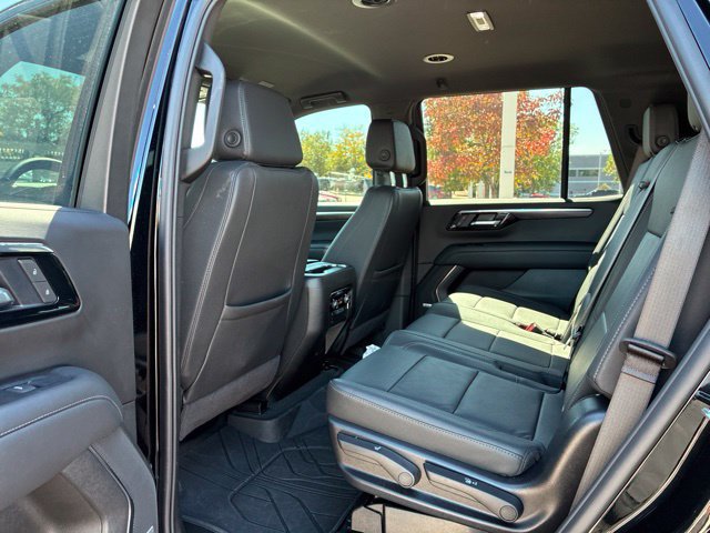 Used 2025 Chevrolet Tahoe LT w/ Comfort Package AWD/4WD image 15