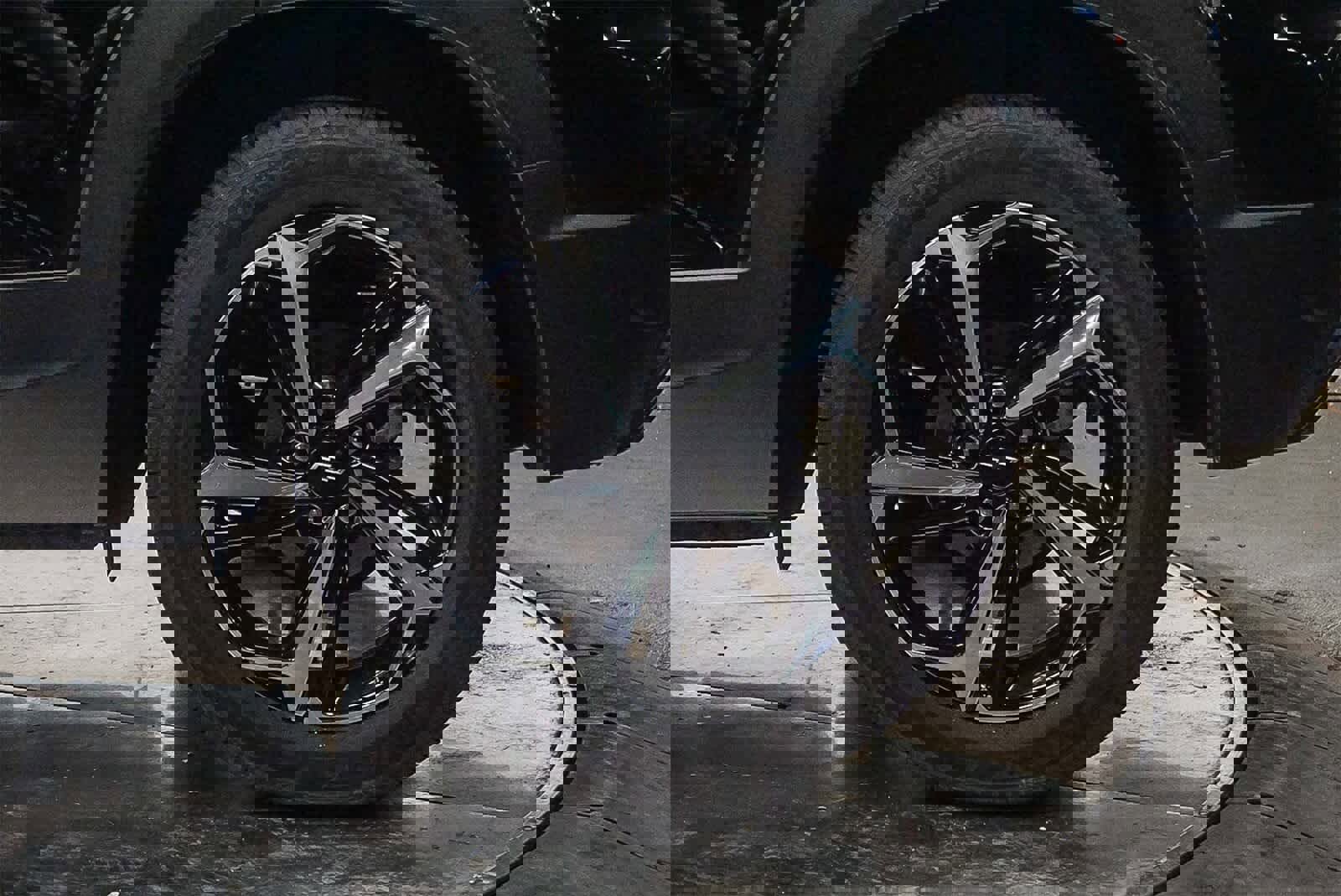 Used 2023 Chevrolet TrailBlazer RS w/ Convenience Package image 10