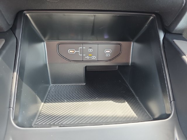 New 2026 Kia Sorento LX FWD image 12