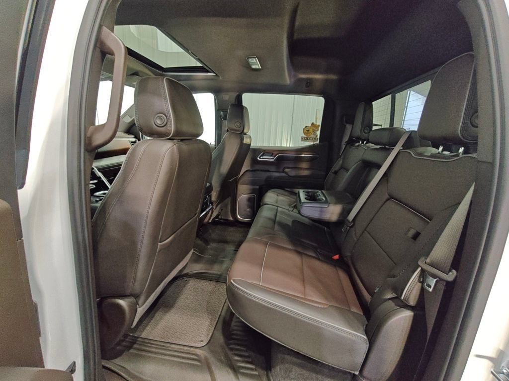 Used 2023 GMC Sierra 1500 Denali w/ Denali Reserve Package AWD/4WD image 40