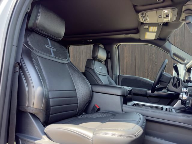 Used 2026 Ford F450 Platinum w/ FX4 Off-Road Package AWD/4WD image 53