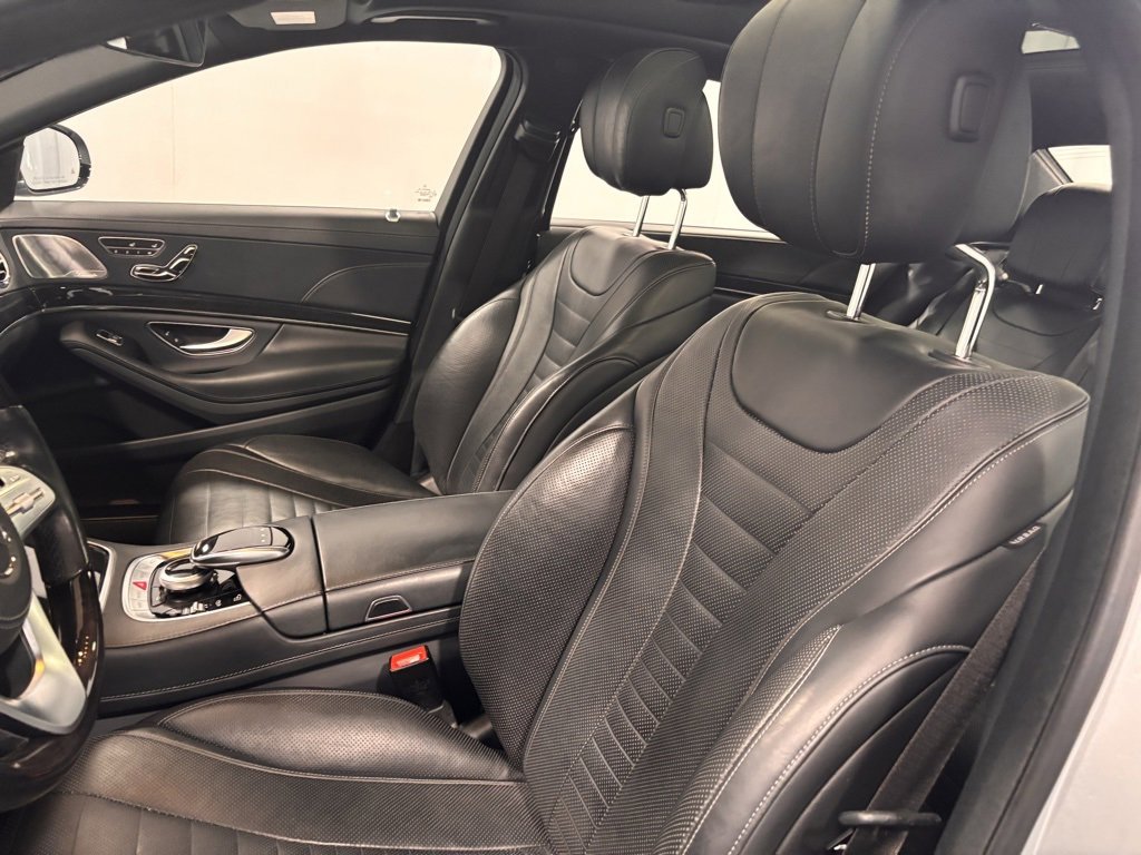 Used 2020 Mercedes-Benz S 560 4MATIC Sedan image 12