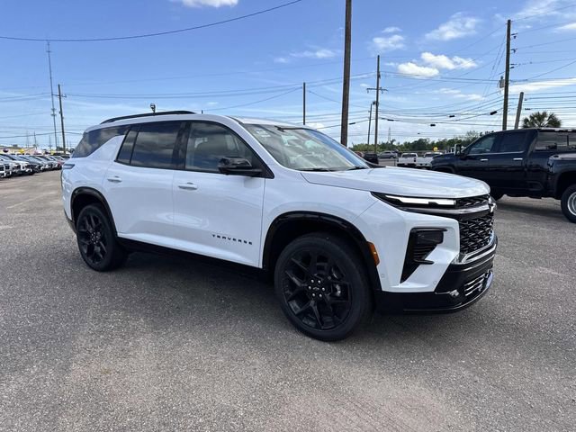 New 2026 Chevrolet Traverse RS w/ LPO, Floor Liner Package FWD image 6