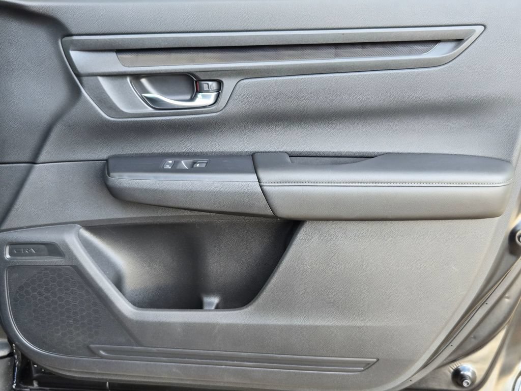 Certified 2025 Honda CR-V EX image 28