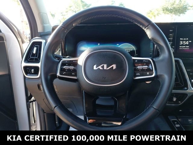 Certified 2023 Kia Sorento SX image 11