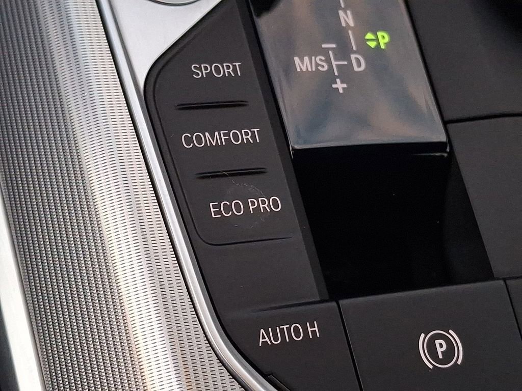 Used 2020 BMW 330i xDrive 330i xDrive w/ Convenience Package image 21