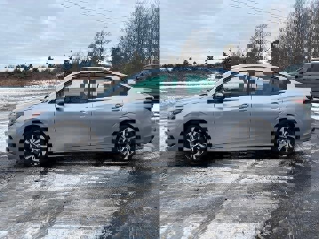 Used 2023 Subaru Legacy Premium image 4