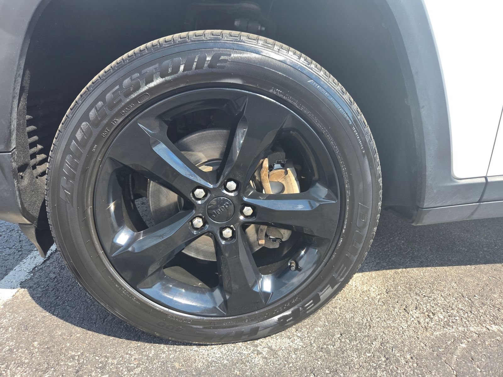 Used 2021 Jeep Grand Cherokee L Laredo AWD/4WD image 4