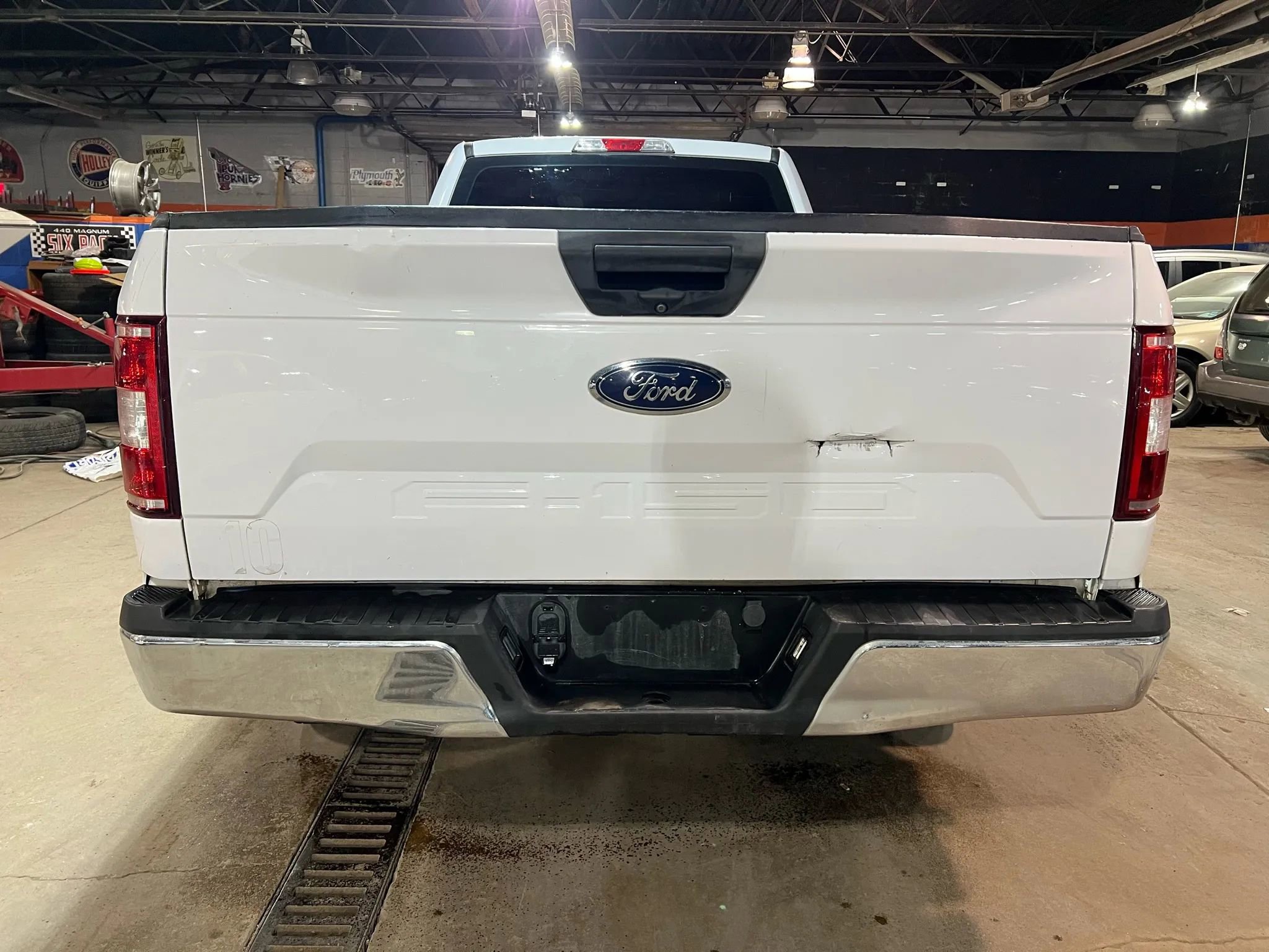 Used 2018 Ford F150 XL w/ Equipment Group 101A Mid image 4