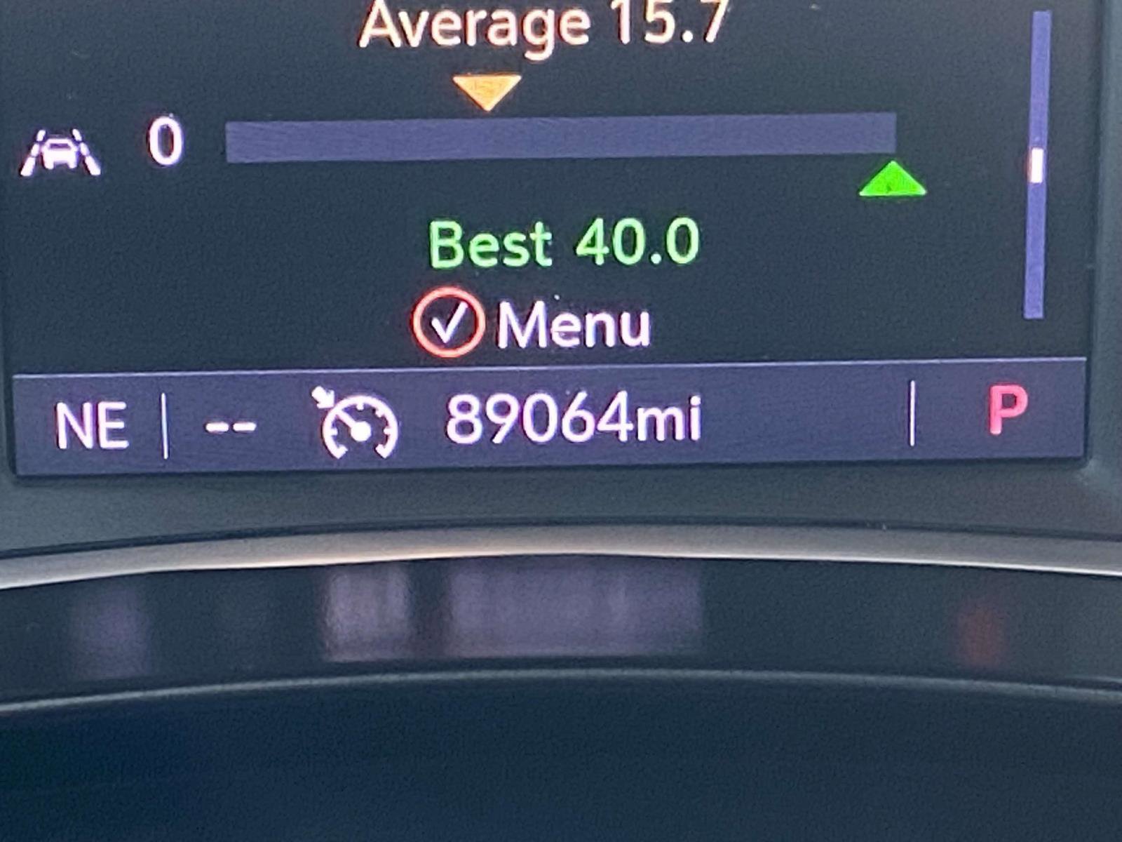 Used 2020 Chevrolet Equinox LT w/ Midnight Edition image 24