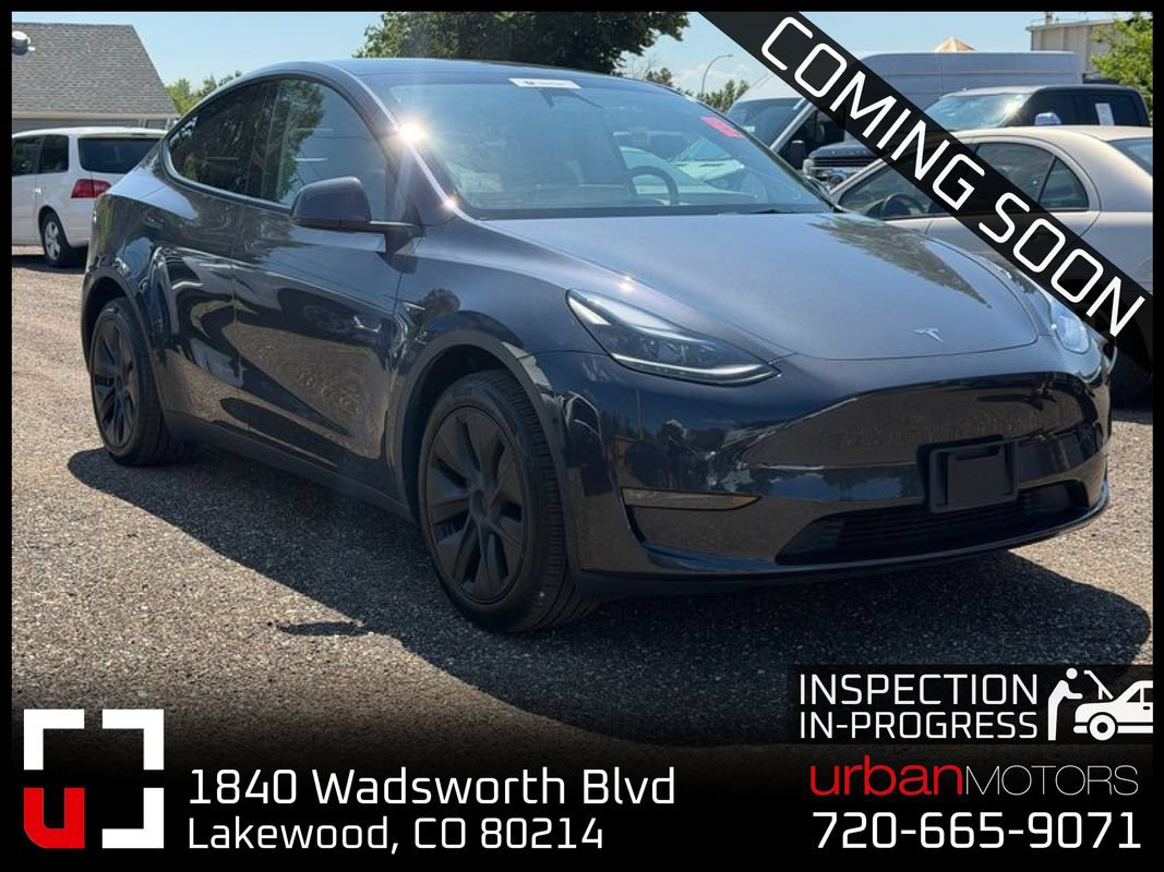 Used 2024 Tesla Model Y Long Range AWD/4WD image 1