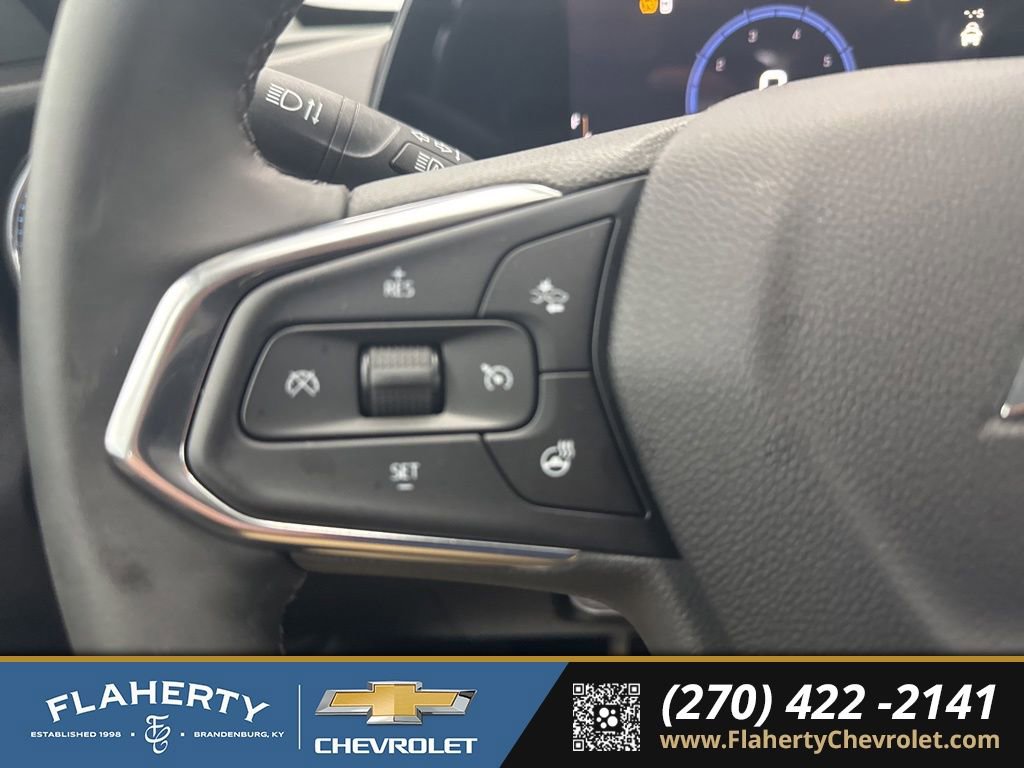 Used 2025 Chevrolet Trax LT w/ Driver Confidence Package image 20