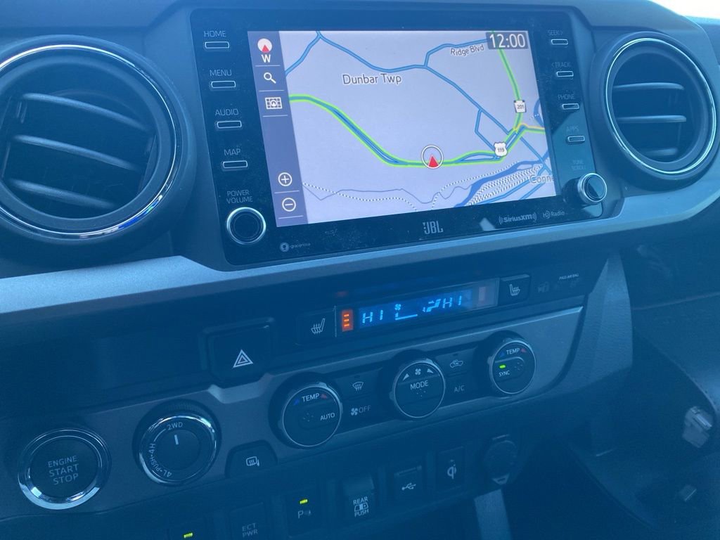 Used 2022 Toyota Tacoma TRD Sport image 17