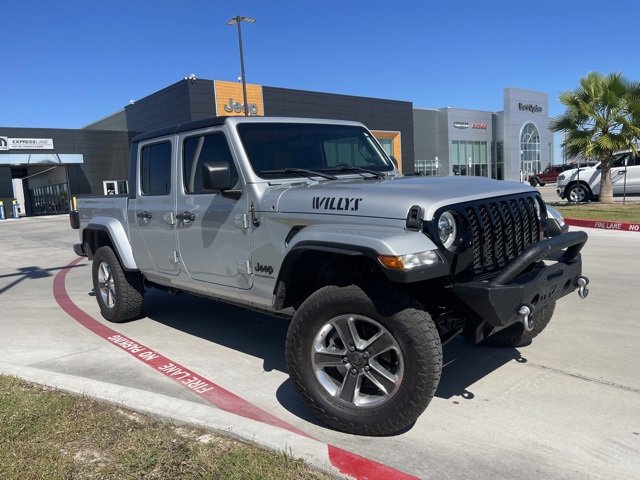 Used 2023 Jeep Gladiator Willys