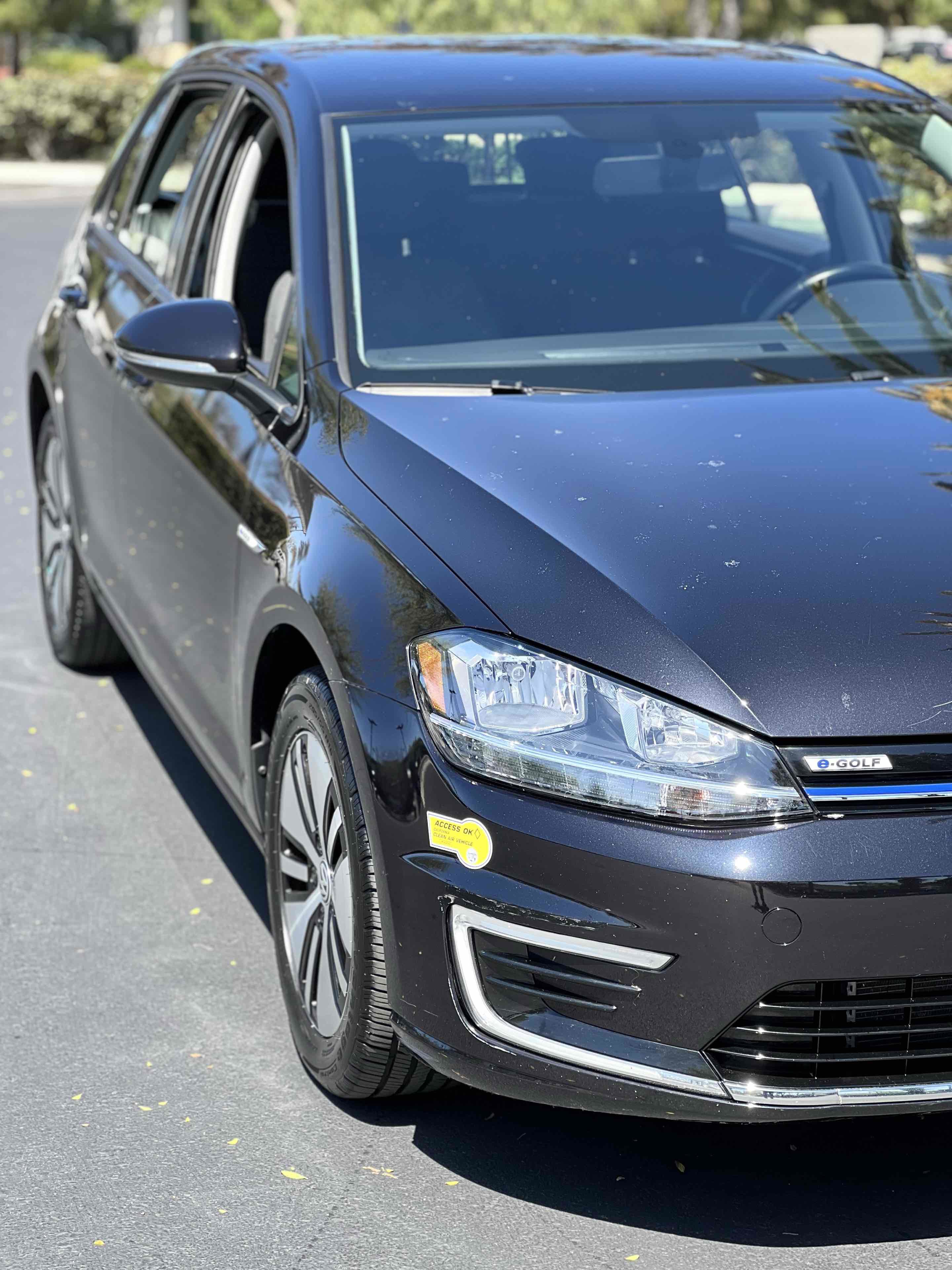 Used 2019 Volkswagen e-Golf SE w/ Driver Assistance Package FWD image 50