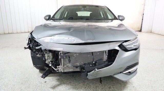 Used 2019 Buick Regal Preferred w/ Driver Confidence Package I image 7