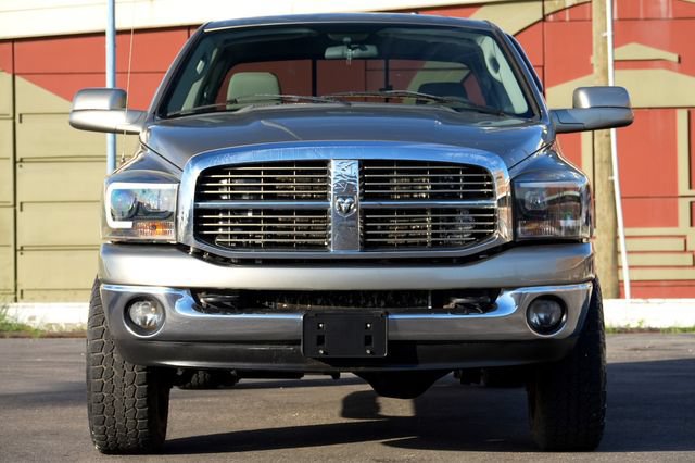 Used 2007 Dodge Ram 2500 Truck SLT AWD/4WD image 4
