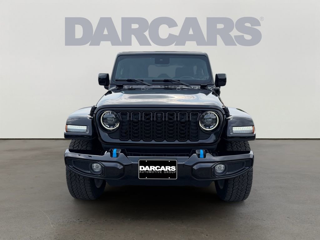 Used 2024 Jeep Wrangler High Altitude AWD/4WD image 2