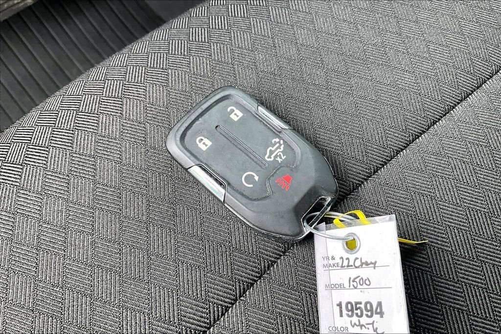 Used 2022 Chevrolet Silverado 1500 LT AWD/4WD image 33