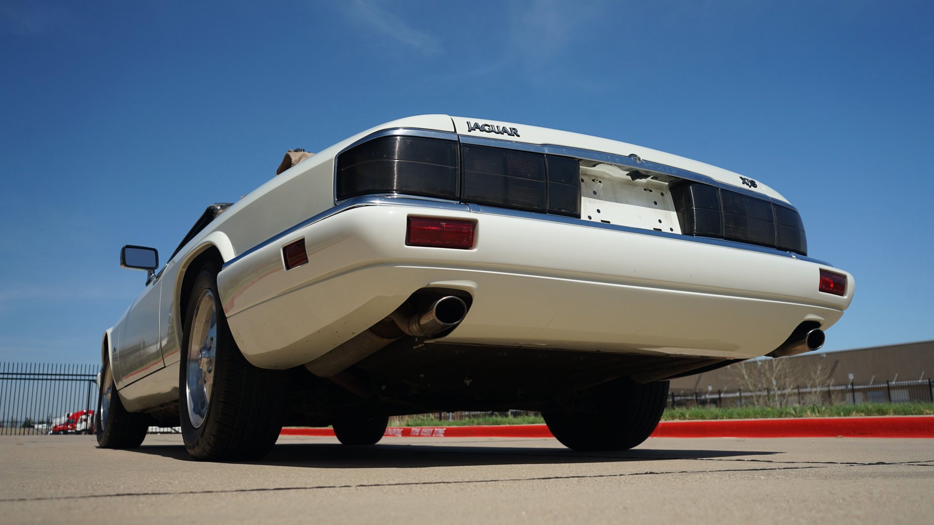 Used 1995 Jaguar XJS 4.0 Convertible image 10