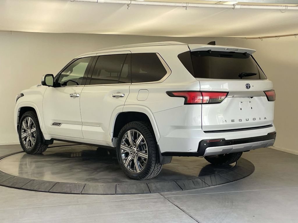 Used 2023 Toyota Sequoia Capstone AWD/4WD image 3