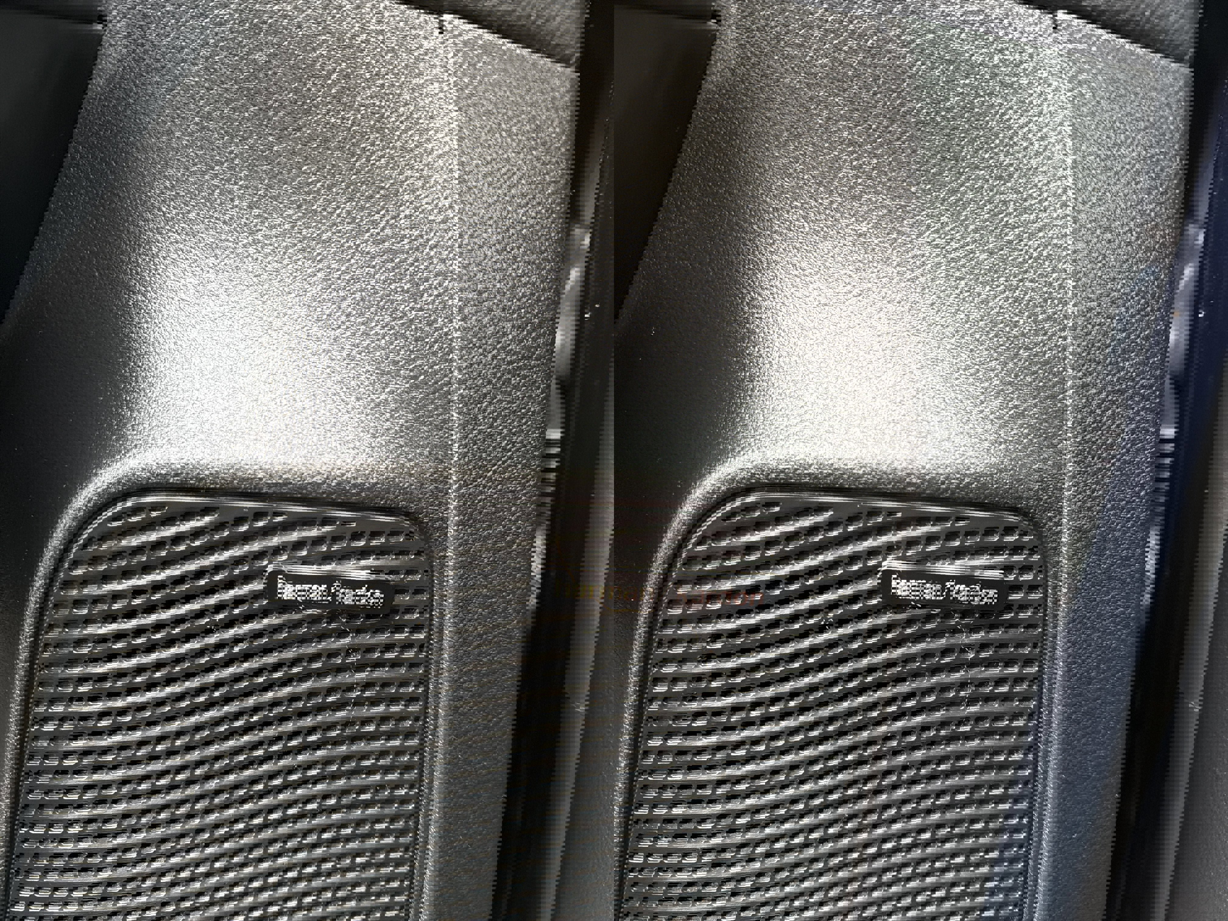 Used 2022 Chrysler Pacifica Limited w/ Uconnect Theater Family Group image 32