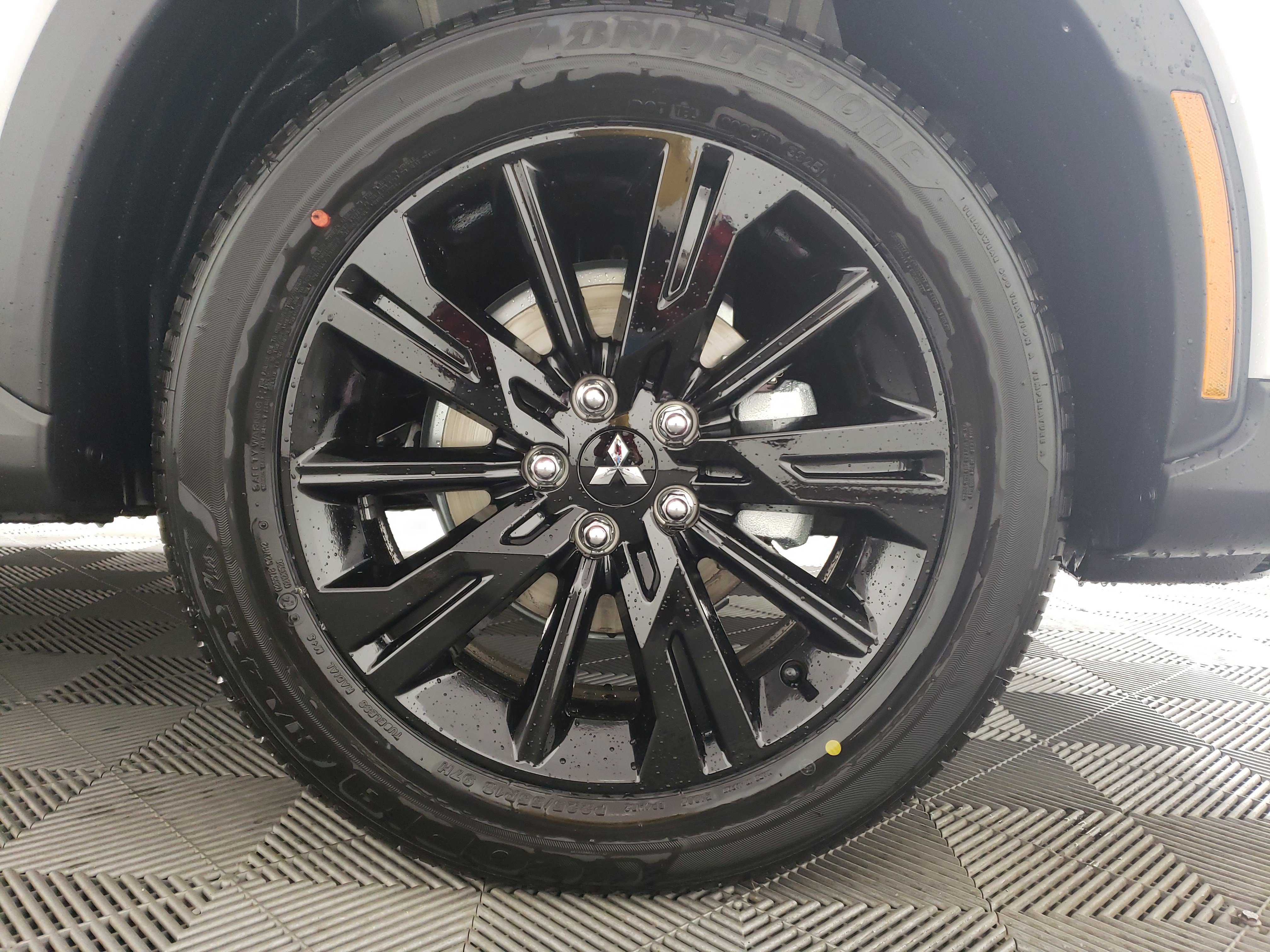 New 2026 Mitsubishi Eclipse Cross LE image 6