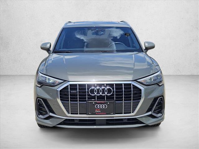 Used 2020 Audi Q3 2.0T Premium w/ Convenience Package AWD/4WD image 2