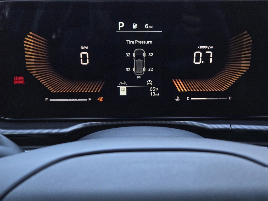 New 2026 Kia Sportage EX image 11