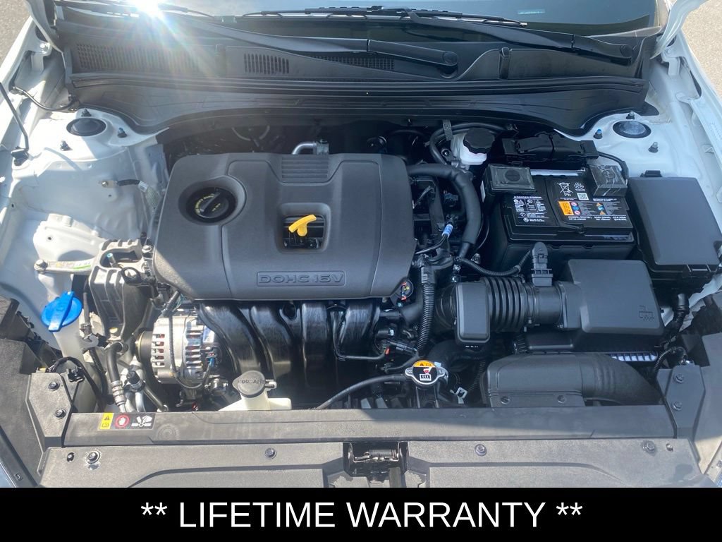 Used 2024 Kia Forte GT-Line w/ GT-Line Premium Package FWD image 2