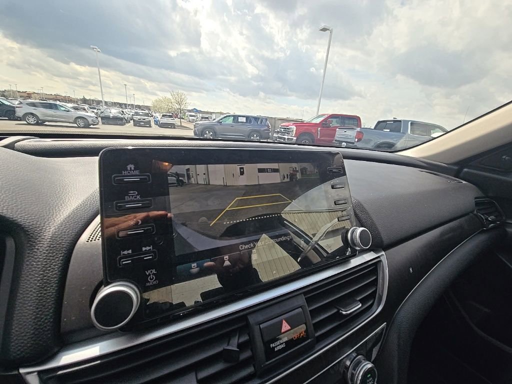 Used 2019 Honda Accord Touring image 20
