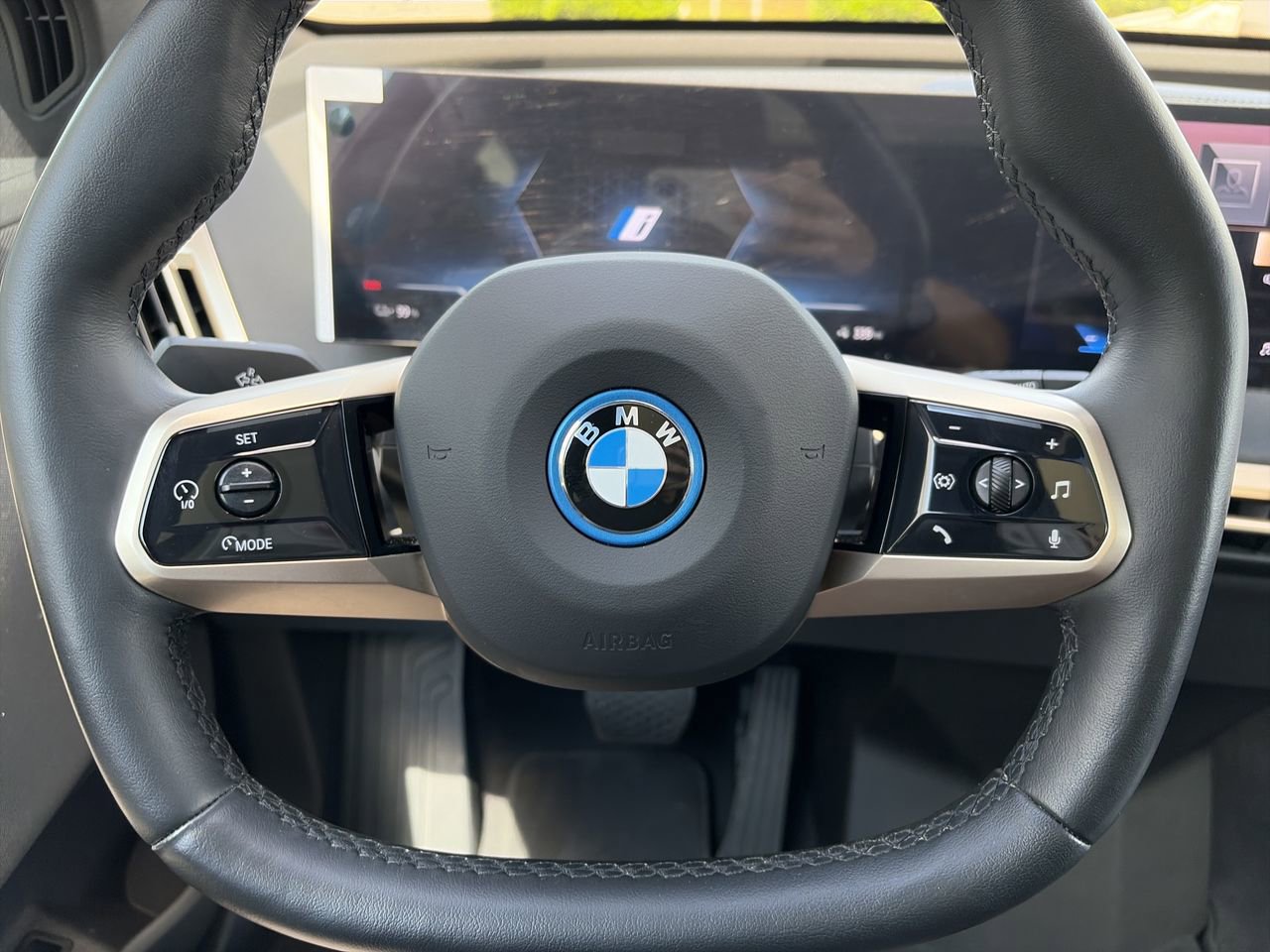 Certified 2024 BMW iX xDrive50 w/ Premium Package AWD/4WD image 22