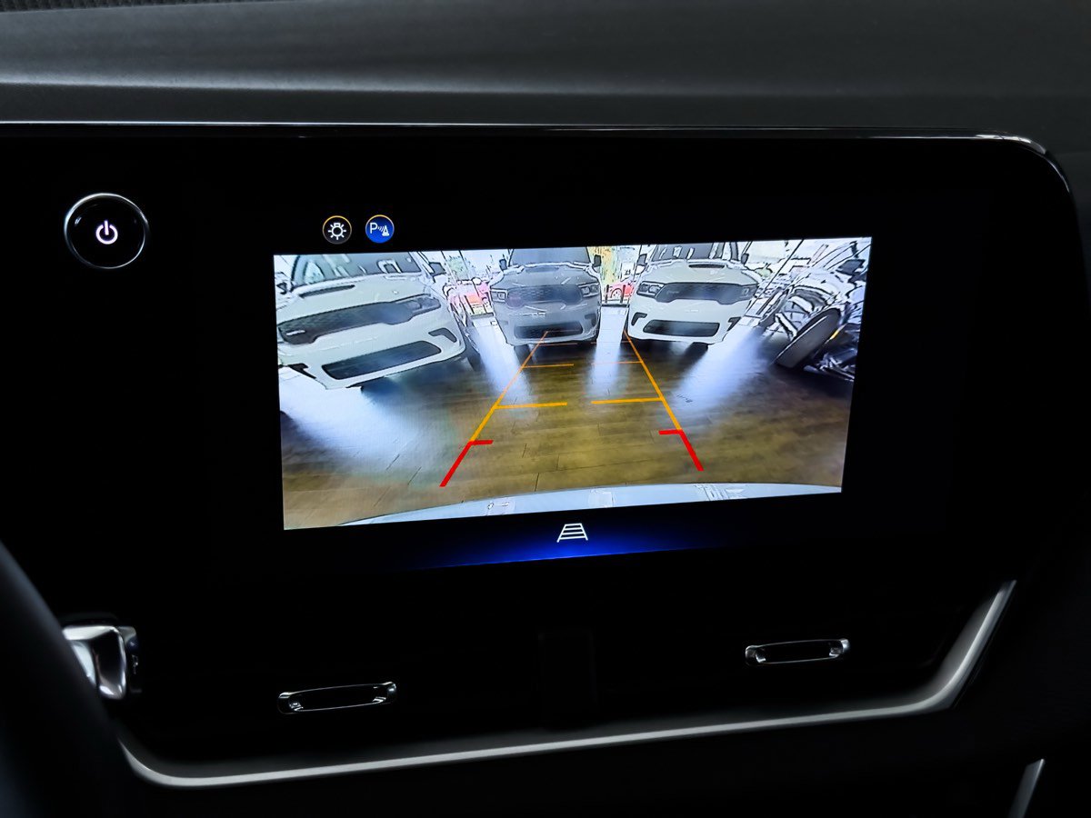Used 2025 Chevrolet Equinox LT image 53