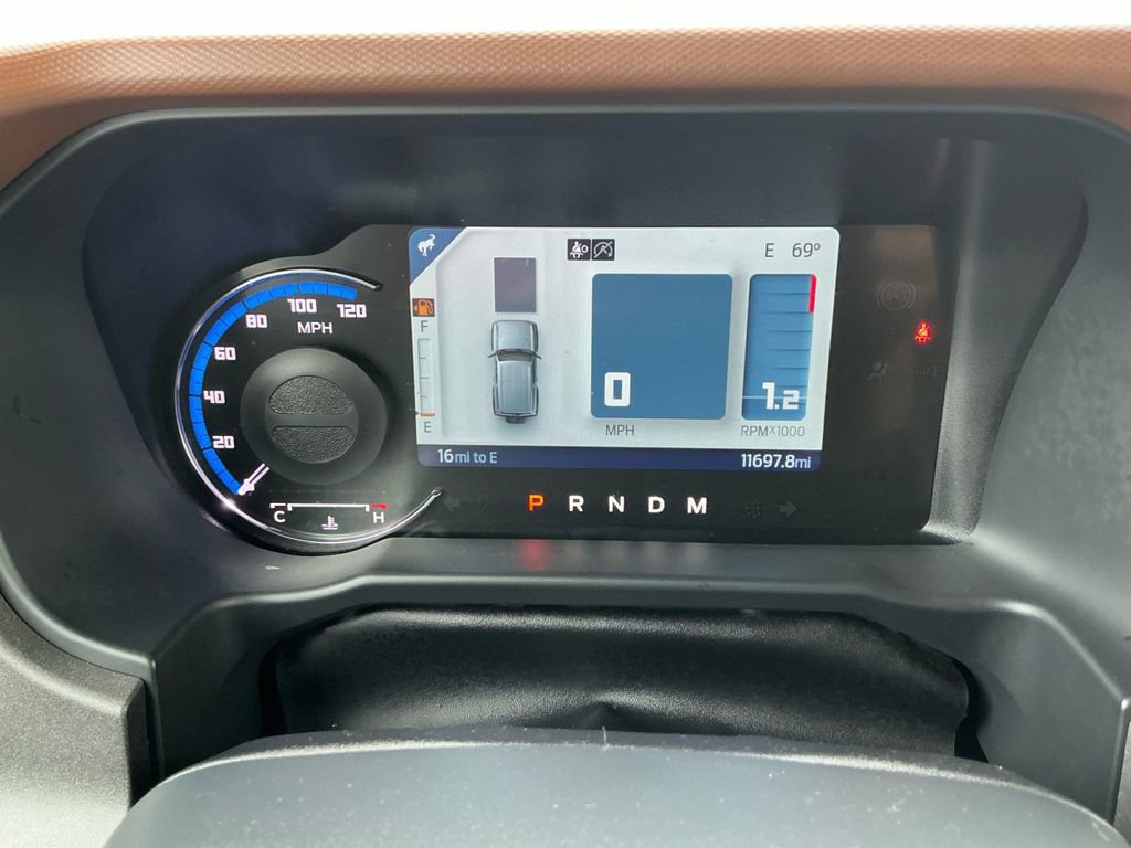 Used 2024 Ford Bronco Outer Banks image 19