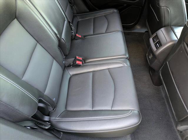 Used 2024 GMC Terrain SLT image 19