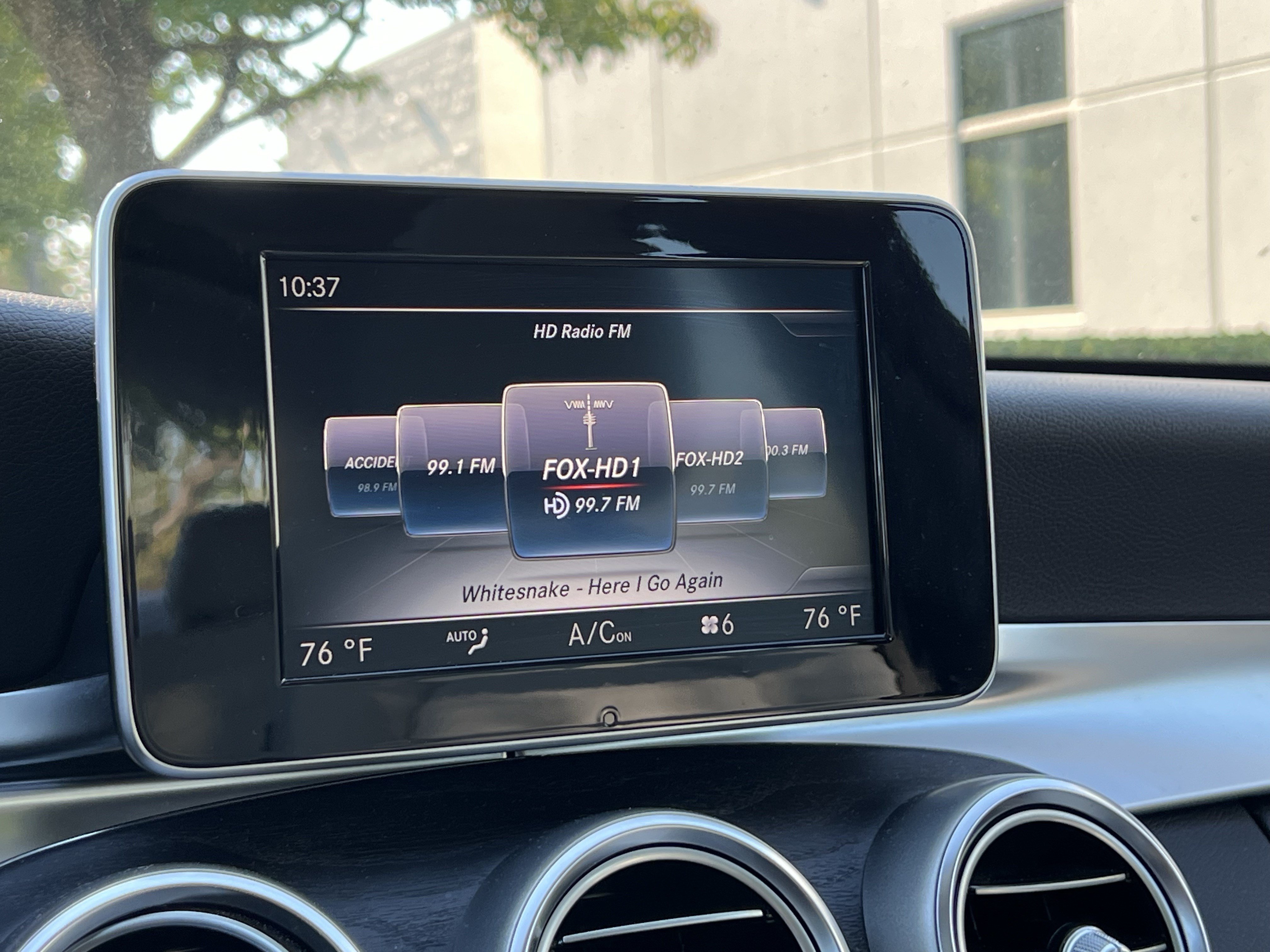 Used 2017 Mercedes-Benz C 300 Sedan image 23