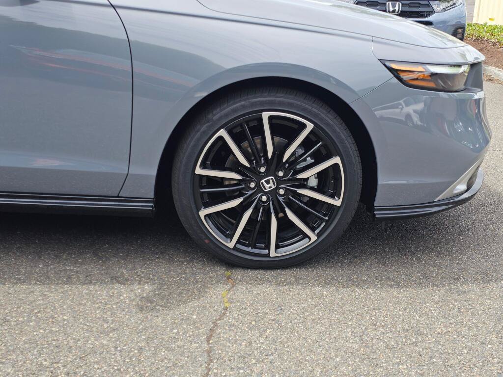 New 2026 Honda Accord Touring image 10