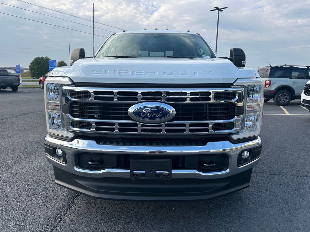 New 2026 Ford F350 XL image 3