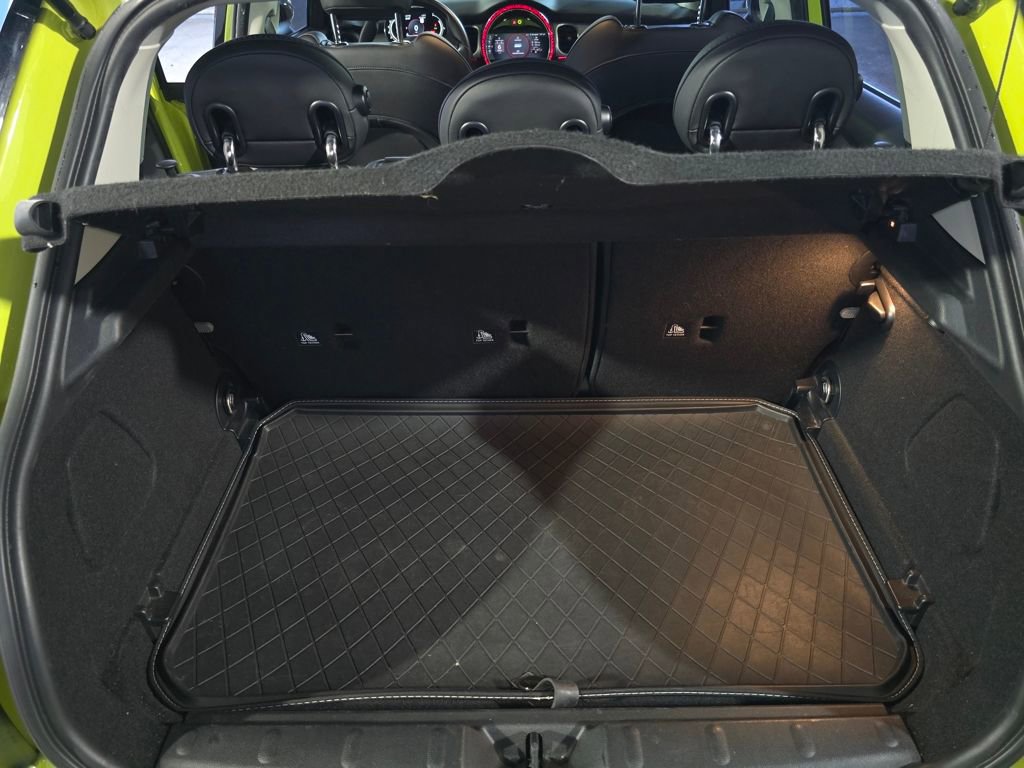 Used 2023 MINI Cooper S image 29