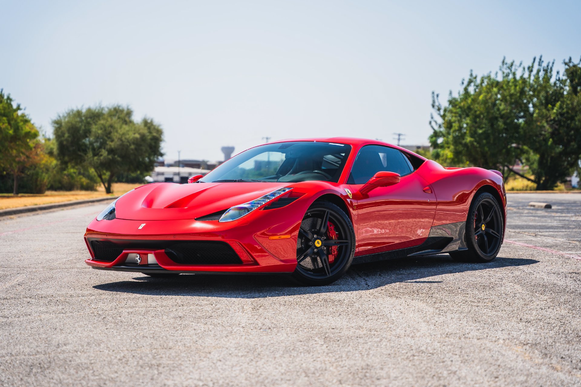 Used 2015 Ferrari 458 Speciale Coupe RWD image 2