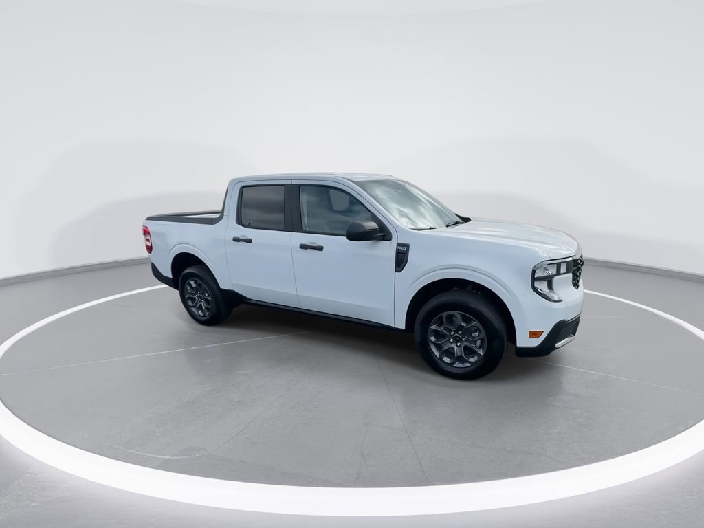 New 2026 Ford Maverick XLT AWD/4WD image 2