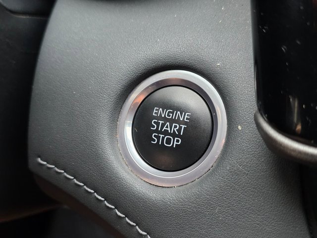 Used 2024 Toyota Highlander LE image 39