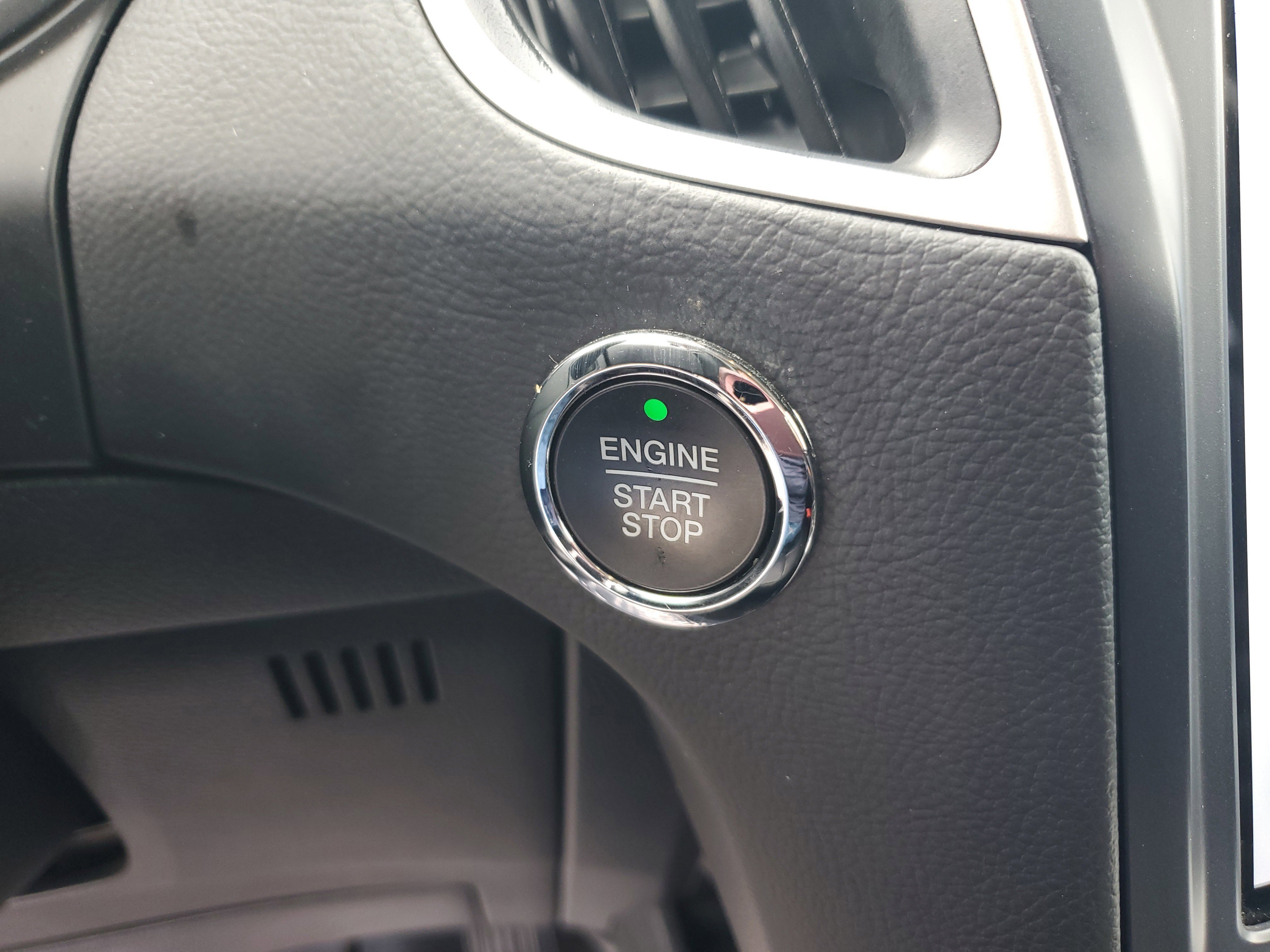 Certified 2022 Ford Edge SEL w/ Convenience Package image 24