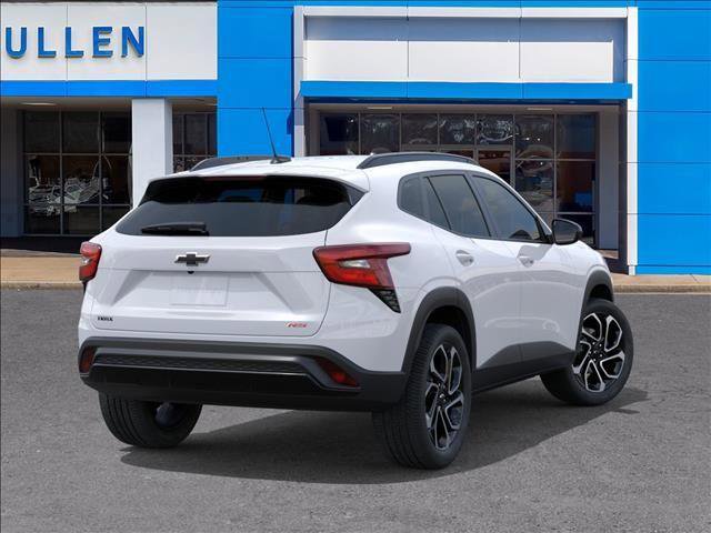 New 2026 Chevrolet Trax RS w/ Driver Confidence Package FWD image 4